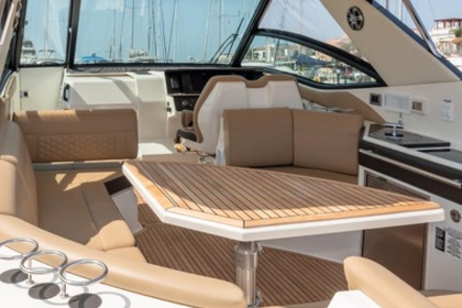 Charter Motorboat Sea Ray Sundancer 320 Ayia Napa
