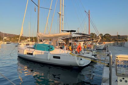 Location Voilier Beneteau Oceanis 40.1  Athènes