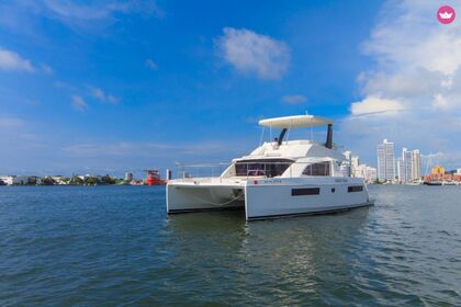 Charter Catamaran Robertson & Caine Leopard 43 pc Cartagena