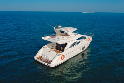 Charter Motorboat Oliviia Azimut 55 Dubai Marina