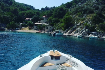 Hyra båt RIB-båt Marlin 274 Split