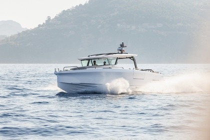 Hire Motorboat Axopar 45 Cross Top Olbia