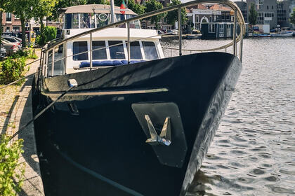 Rental Motorboat Flevokotter 1680 Nauerna