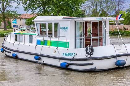 Charter Houseboat Pénichette Terrasse 1120 R Saint-Léger-sur-Dheune