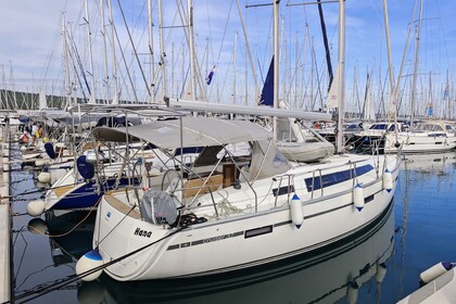 Aluguel Veleiro Bavaria Yachtbau Bavaria Cruiser 37 - 3 cab. Sukošan