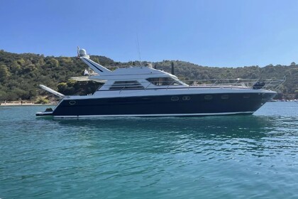 Alquiler Lancha Princess 62 Alimos Marina