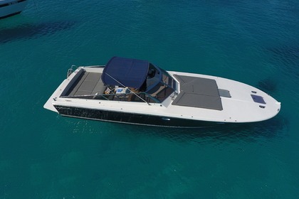 Charter Motorboat ITAMA 38 Porto Rotondo