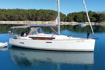 Miete Segelboot JEANNEAU SUN ODYSSEY 389 Pula