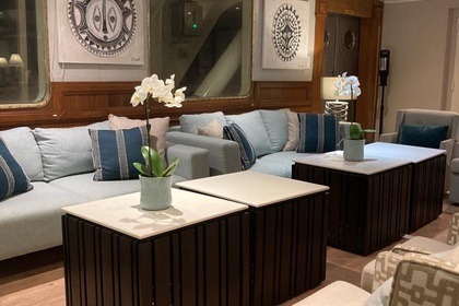 Miete Motorboot ASTILLEROS CONSTRUCTIONS SA 210Ft Piräus