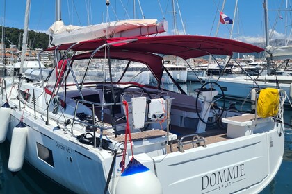 Aluguel Veleiro Bénéteau Oceanis 46.1 Split