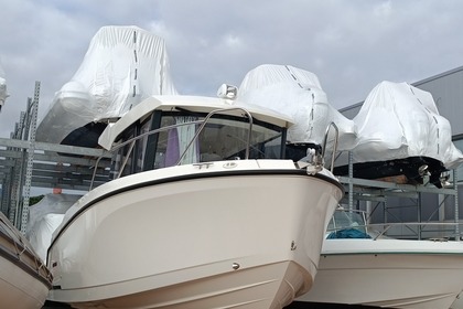 Charter Motorboat Quicksilver 705 pliothouse Ajaccio