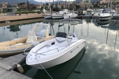 Location Bateau sans permis  Orizzonti Syros 190 Loano