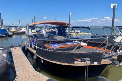 Location Bateau à moteur Beacher V10.2 Arcachon