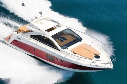 Hire Motorboat Astondoa Astondoa 43 Ibiza