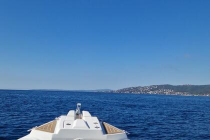 Alquiler Neumática Capelli Tempest 775 Port Fréjus