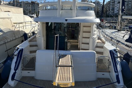Verhuur Motorboot  Fairline Squadron 52 Piraeus