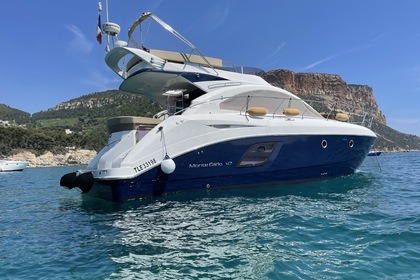 Rental Motorboat Beneteau monte carlo 47 fly Saint-Mandrier-sur-Mer