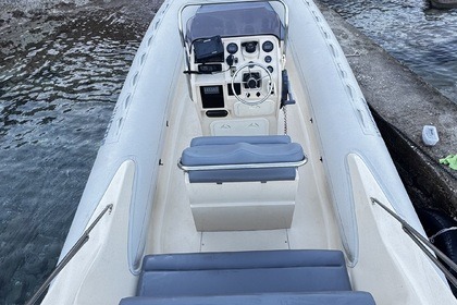 Hyra båt RIB-båt Victor Victor Milos