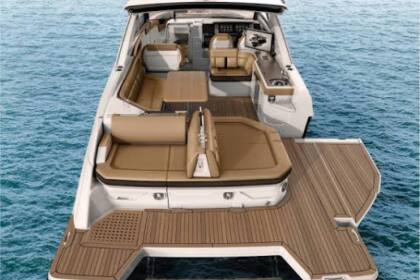 Rental Motorboat Sea Ray SLX 400 Puerto Vallarta