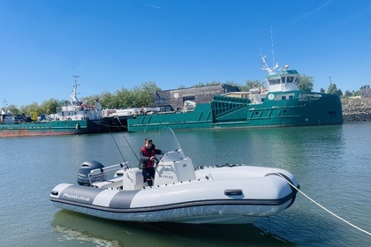 Hyra båt RIB-båt Pro Marine Manta 550 La Trinité-sur-Mer