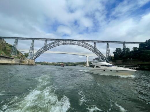 Porto Motorboat Gobbi 315sc alt tag text