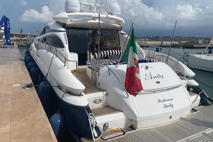 Noleggio Yacht a motore SUNSEEKER PREDATOR 75 Siracusa