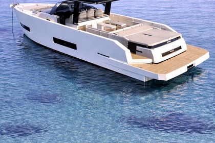 Hire Motor yacht De Antonio D42 Golfe Juan