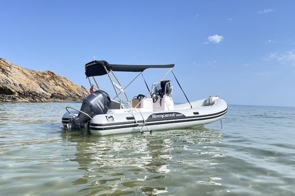 Alquiler Neumática Capelli Tempest 630s Belle-Île-en-Mer