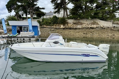 Location Bateau à moteur Arkos 607 wa Combrit