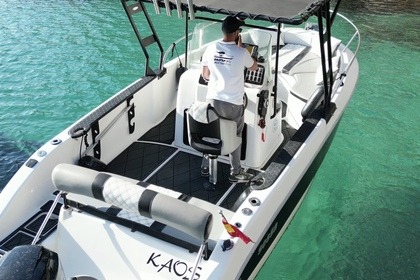 Hire Motorboat Sessa Marine Key Largo Xàbia