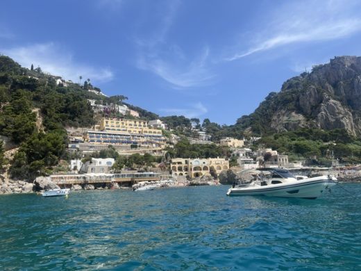 Minori Without license Boat Service En21 alt tag text