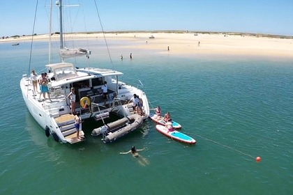 Charter Catamaran Lagoon 400 S2 Faro