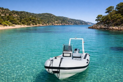 Aluguel Semi Rígido Hedia Rib 480 (4.8m) Sainte-Maxime