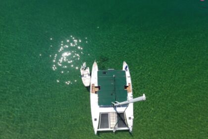 Miete Katamaran Kurt Hughes 47 Angra dos Reis