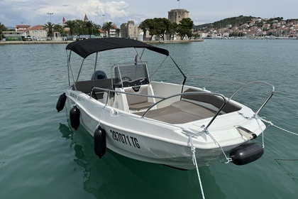 Rental Motorboat Speddy Cayman 585 Trogir