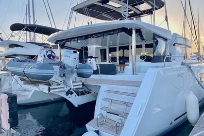 Rental Catamaran Lagoon Lagoon 52f Sant Antoni de Portmany