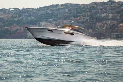 Verhuur Motorboot Tornado 38 Napels