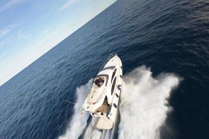 Noleggio Barca a motore Azimut Azimut 42 fly Loano