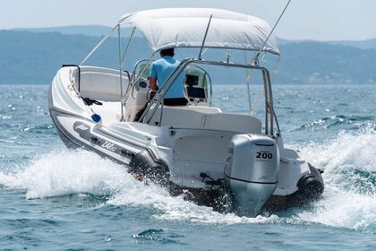 Rental Motorboat Zar Formenti Zar 65 Preko