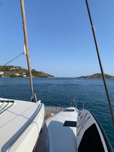 Volos Catamaran Fountaine Pajot ISLA 40 alt tag text