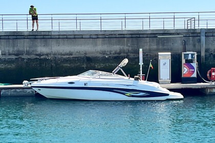 Noleggio Barca a motore Rinker 232 Lisbona