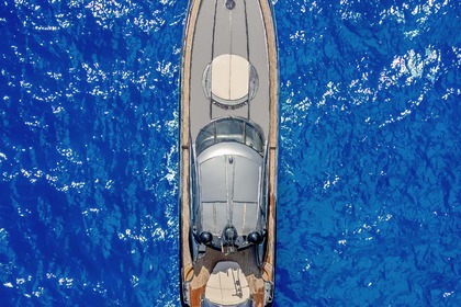 Noleggio Yacht a motore SUNSEEKER PREDATOR 75 Sorrento