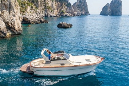 Aluguel Lancha Gozzo Jeranto 848C Open Capri