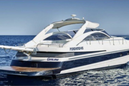 Hire Motorboat Pershing 45 Saint-Tropez