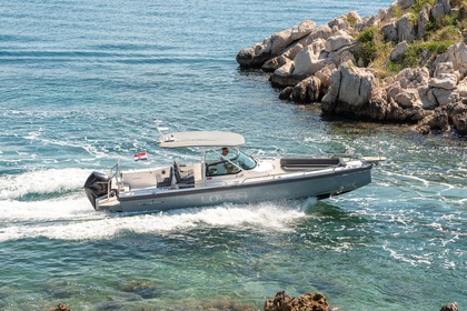 Charter Motorboat Axopar 28 Tt Trogir