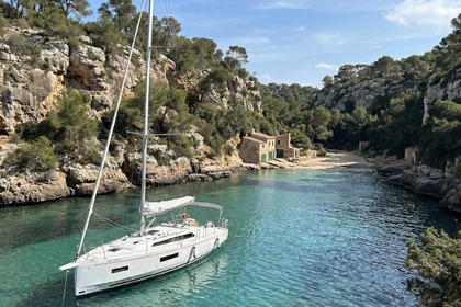 Miete Segelboot Beneteau Oceanis 37,1 Mallorca