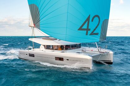 Hire Catamaran Lagoon Lagoon 42 Laurium