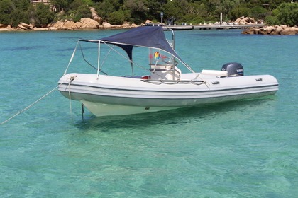 Hyra båt Båt utan licens  Novamarine RH 580 Arzachena