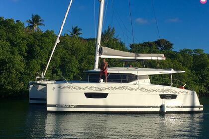 Location Catamaran Fountaine Pajot LUCIA 40 Le Marin