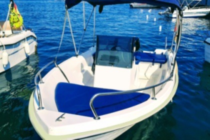 Hire Boat without licence  Astilleros de Castellón Estable 415 Blanes